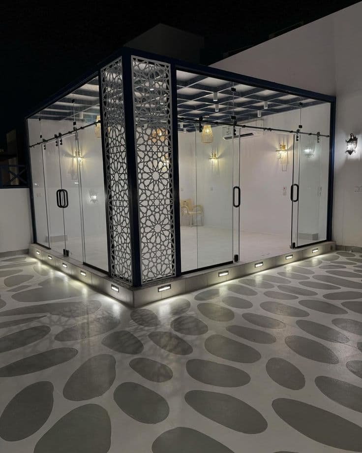 بناء غرف وملاحق وتركيب سقف ساندوتش بانل عازل للحرارة في الرياض