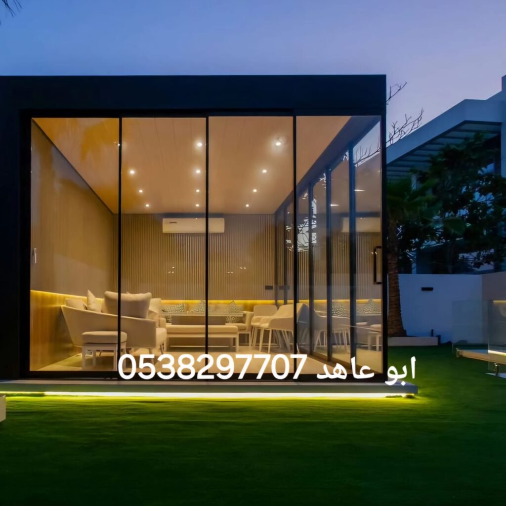 بناء غرف وملاحق وتركيب سقف ساندوتش بانل عازل للحرارة في الرياض