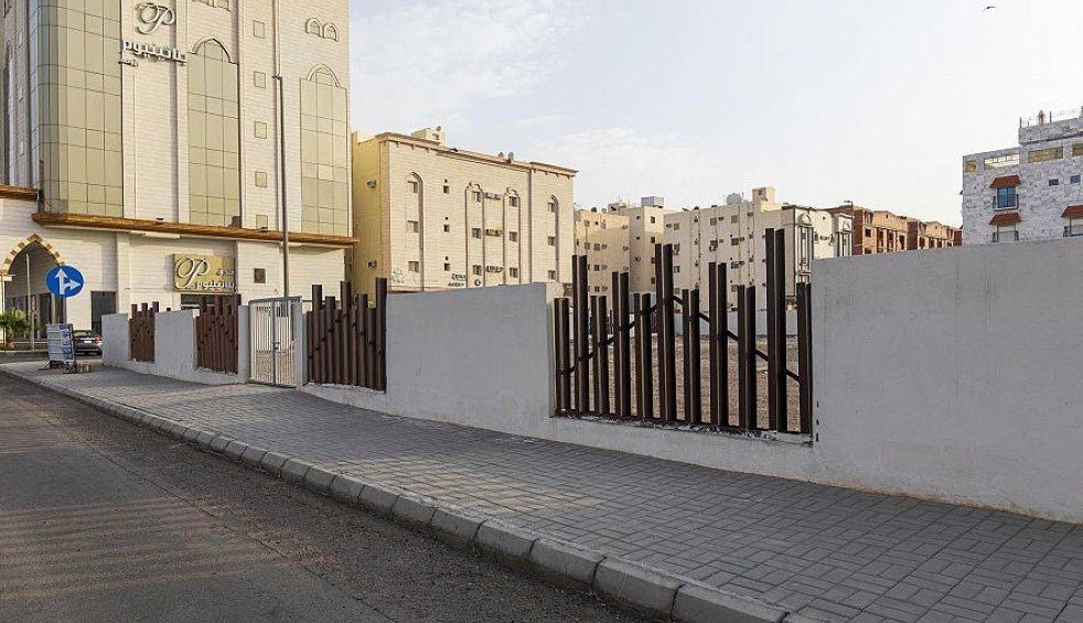 تركيب شبوك وحواجز حماية في الرياض

شبوك الرياض، تركيب شبوك، شبوك مزارع الرياض، شبوك حديد، شبوك أمنية، شبوك أراضي، شبوك ملاعب، شبوك حماية، سياج حديدي الرياض، مقاول شبوك الرياض

خدمة توريد وتركيب الشبوك في الرياض للمزارع والأراضي والمواقع السكنية والتجارية. نوفر شبوك حديد مجلفن عالية التحمل مع تركيب احترافي وسرعة في التنفيذ وأسعار مناسبة. مناسب لحماية الأراضي والمزارع والمستودعات والملاعب مع ضمان جودة التركيب.