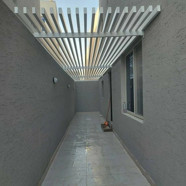 تركيب سواتر حديد مجدول وشرائح وسواتر قماش للمنازل والفلل في الرياض