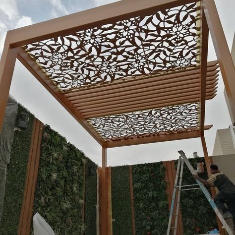 تركيب سواتر حديد مجدول وشرائح وسواتر قماش للمنازل والفلل في الرياض